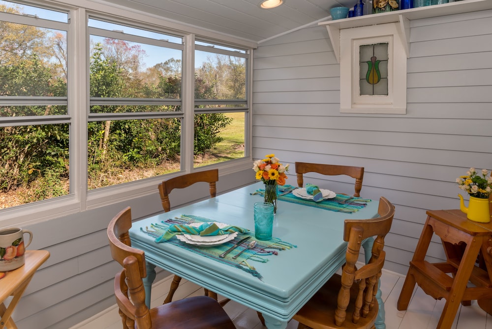 Maison D Memoire Bed & Breakfast Cottages 16/50