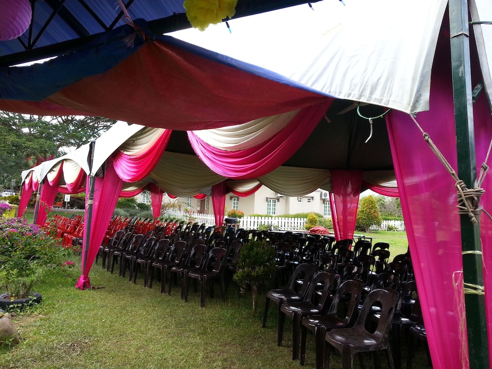 Sabah Tea Garden 66/70