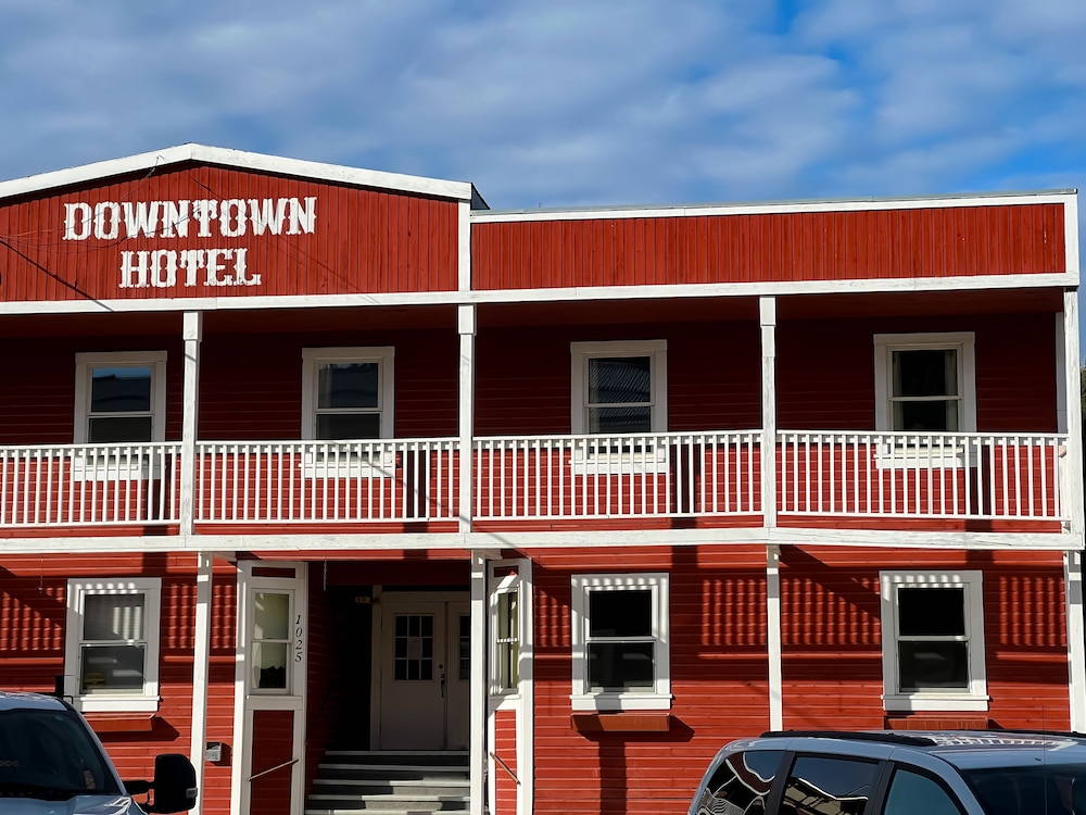 The Downtown, A Coast Hotel 8/58