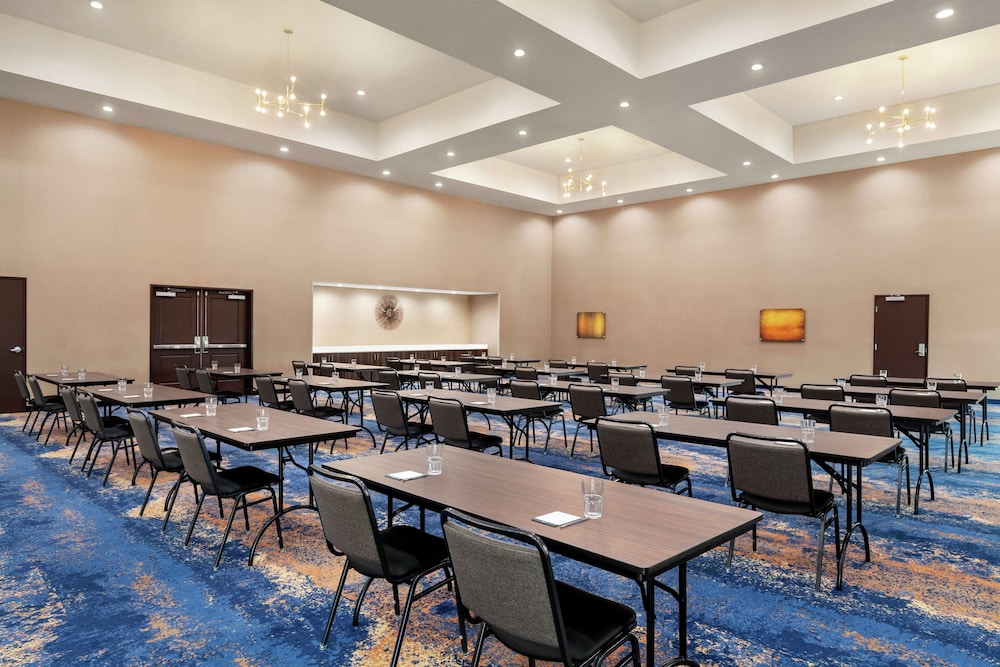 Homewood Suites by Hilton Harlingen 31/35
