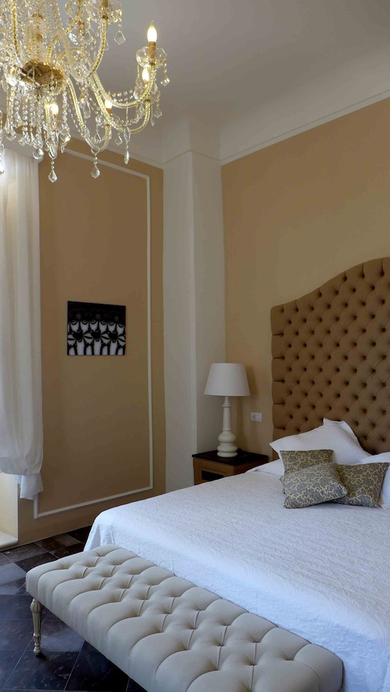 Multiple Bedrooms, Deluxe, Suite, King Bed, Terrace