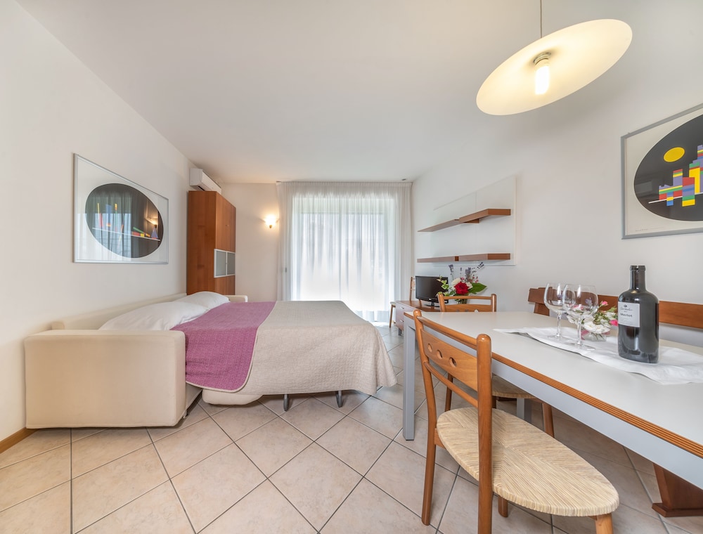 Hotel Karinhall 46/64