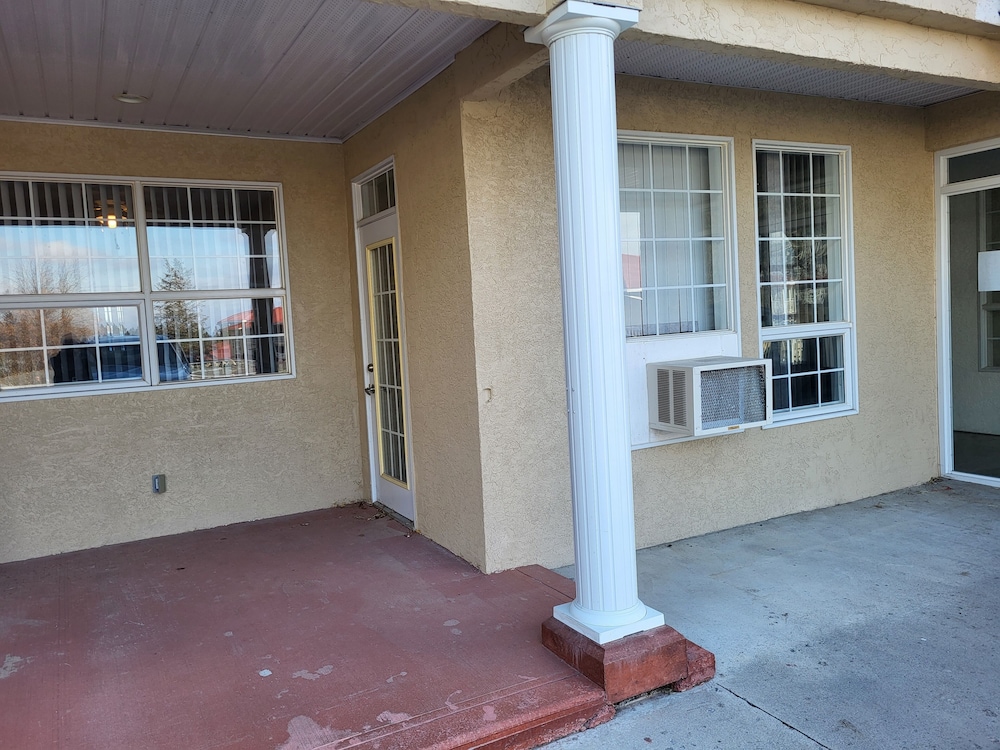 Mountain View Suites at Fairmont Hot Springs 25/63
