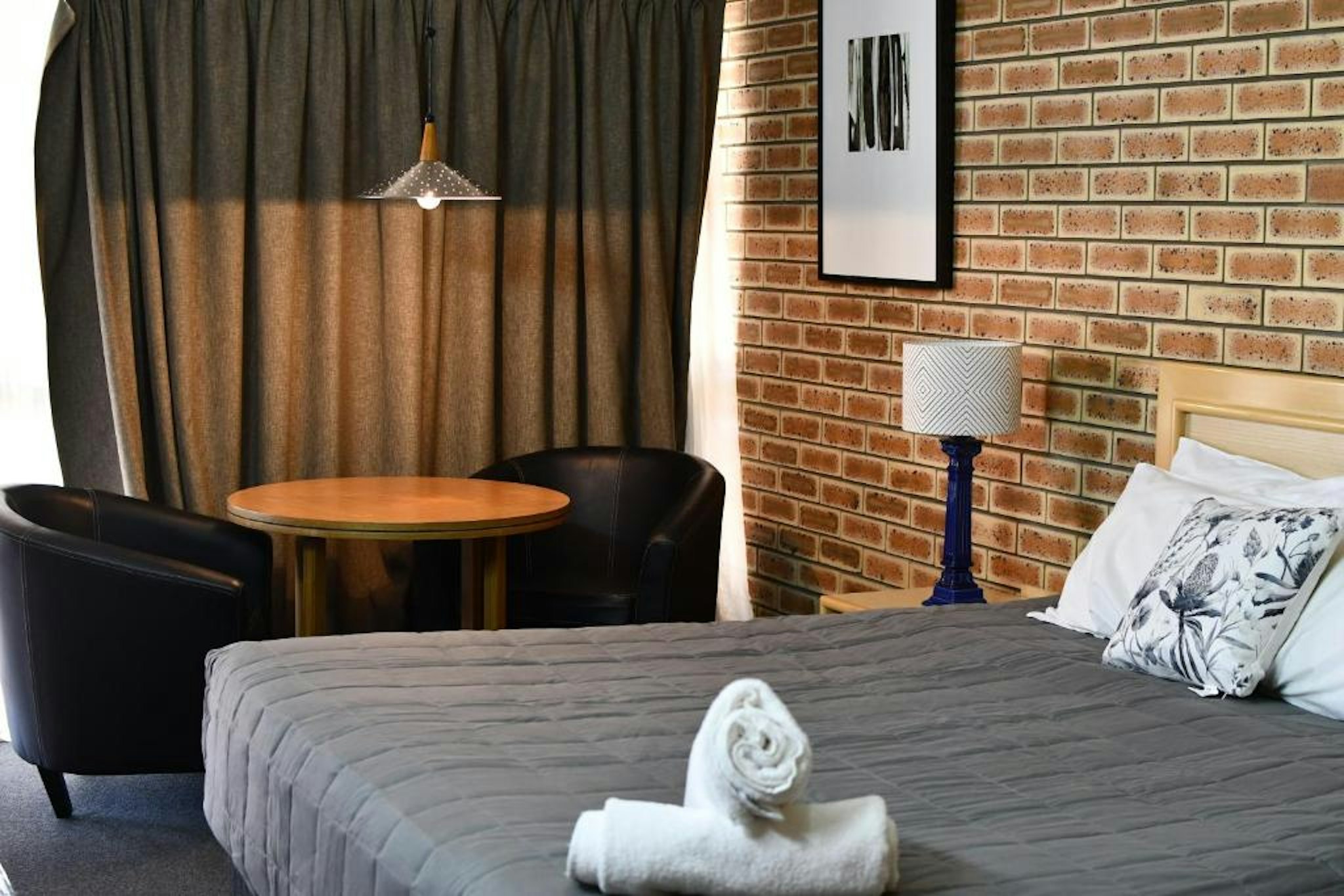 The Town House Motor Inn 9/35