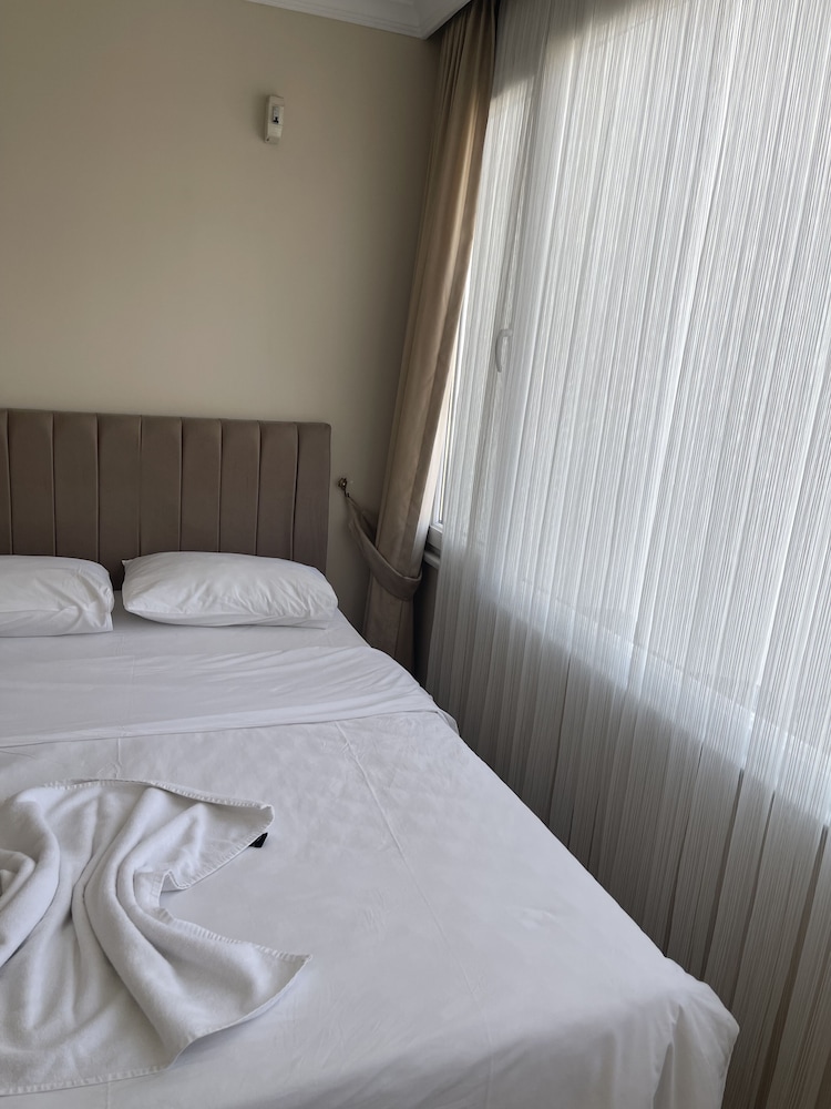 Grand Sami Hotel 15/28