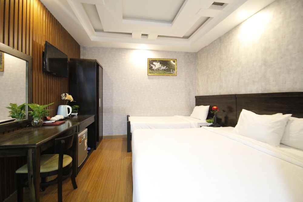 Queen Central Hotel 19/60