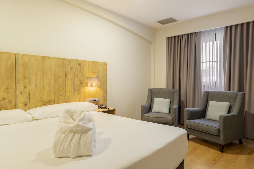 IBERIK Augas Santas Balneario & Golf 5/50