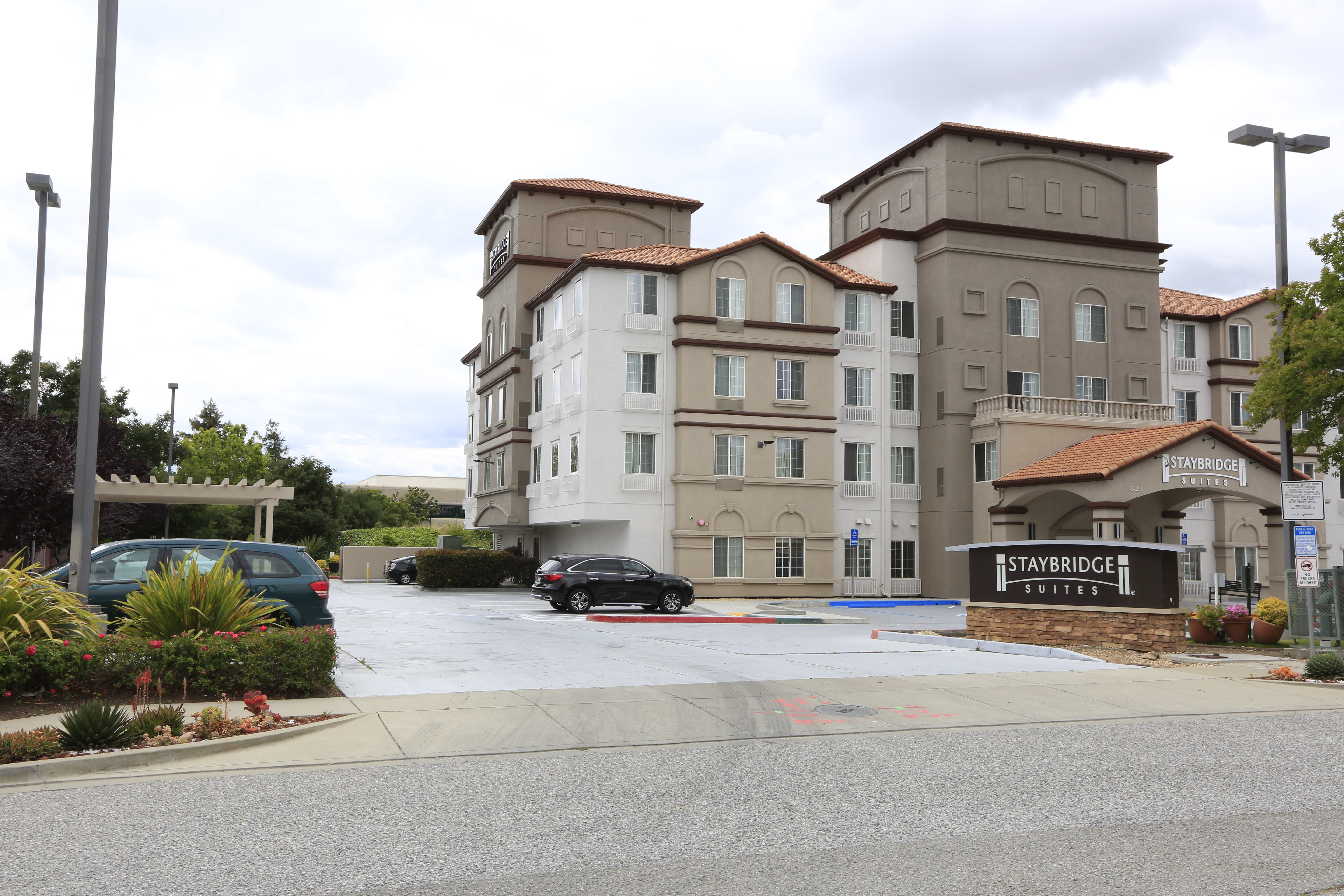 Staybridge Suites Silicon Valley Milpitas 68/77