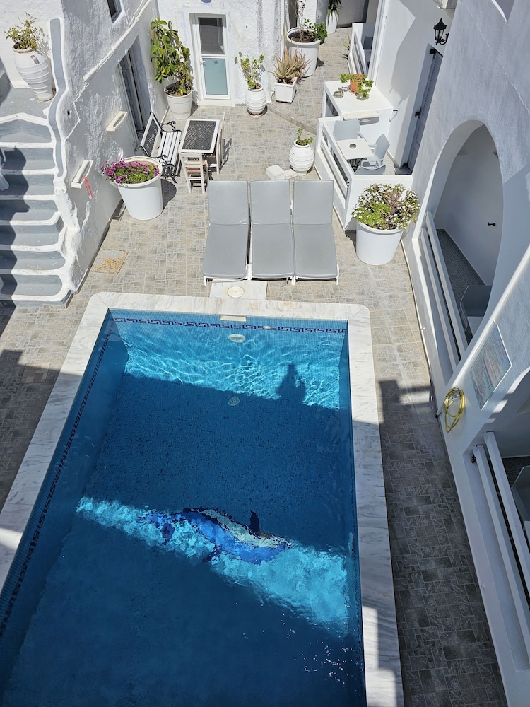 Leta Santorini 50/50