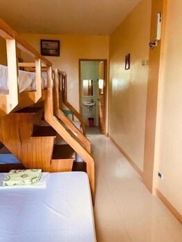 Susada's Inn 26/54
