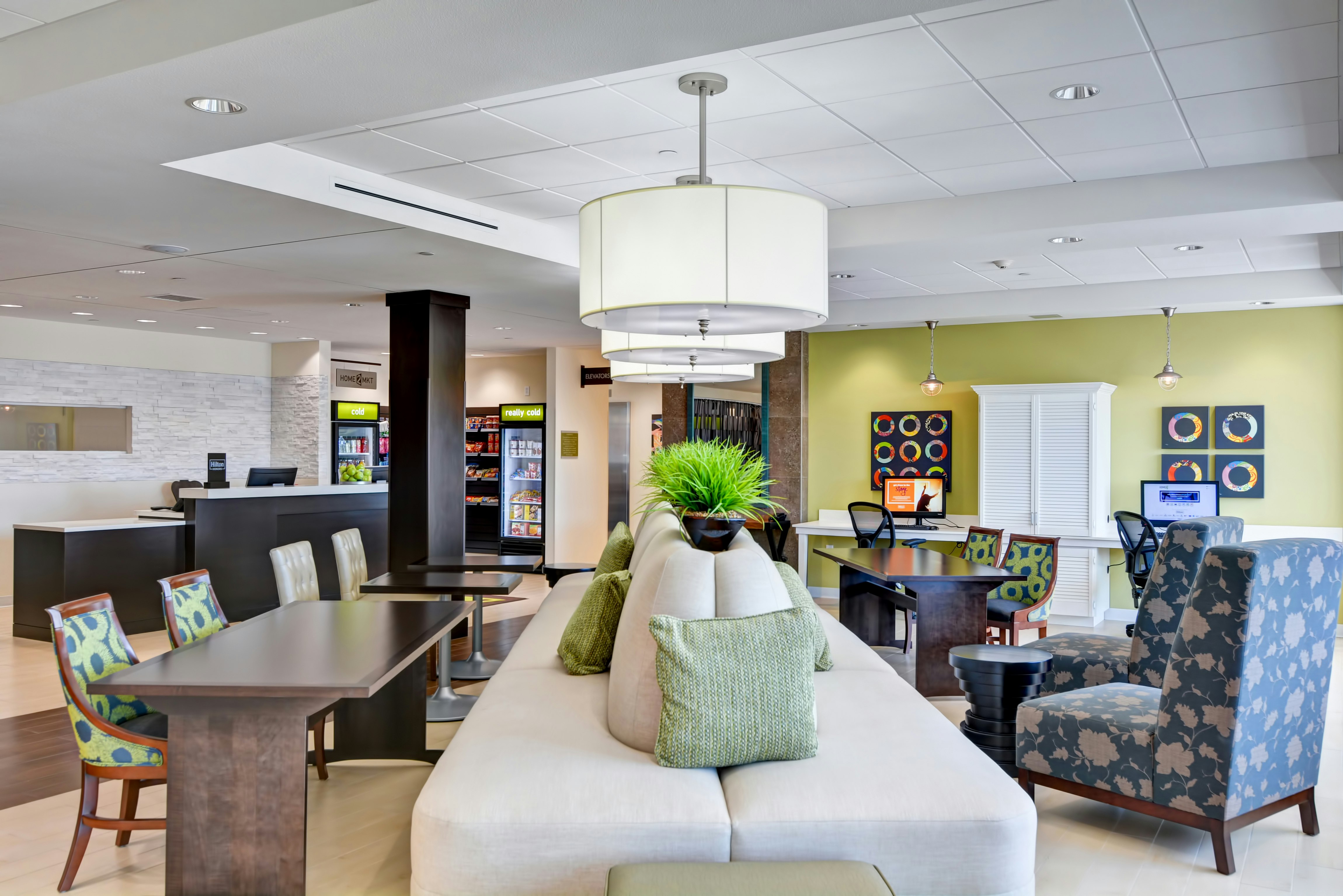 Home2 Suites By Hilton Azusa 15/22
