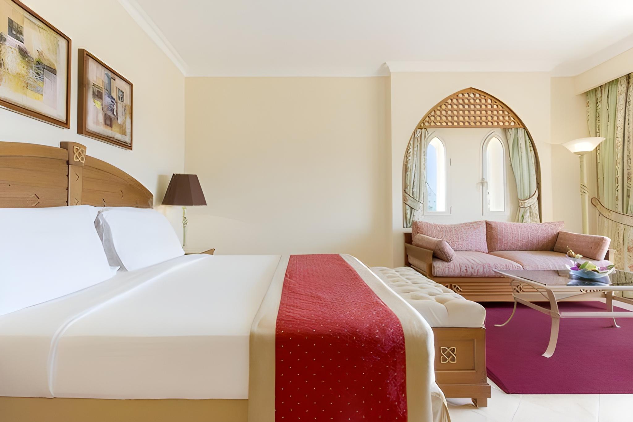 Lagoon, Club, King Bed, Sea View