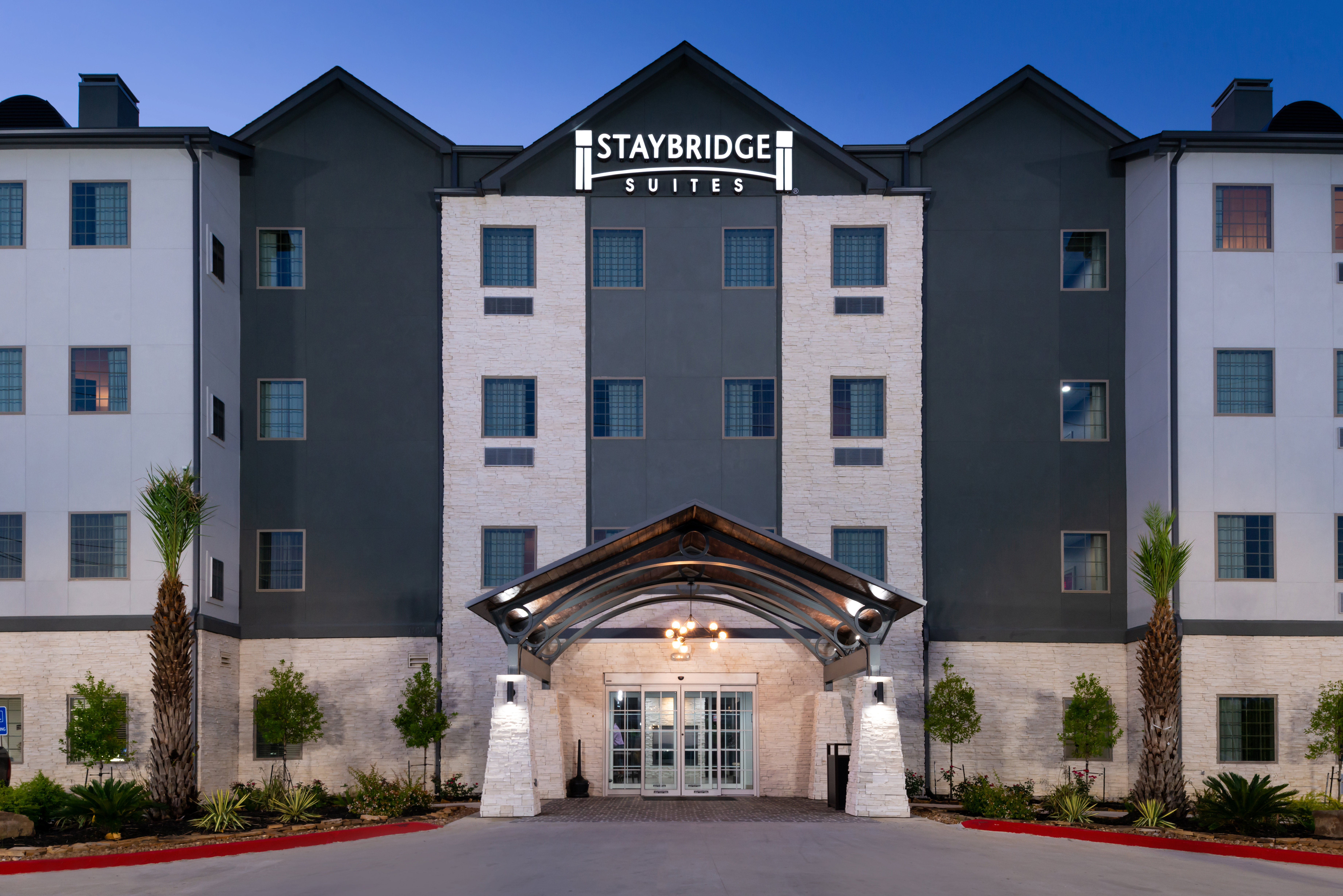 STAYBRIDGE SUITES LAKE CHARLES 44/48