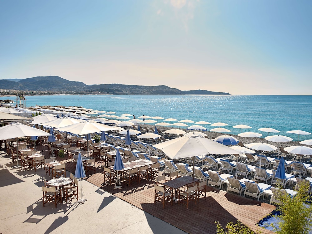 RADISSON BLU NICE 73/75