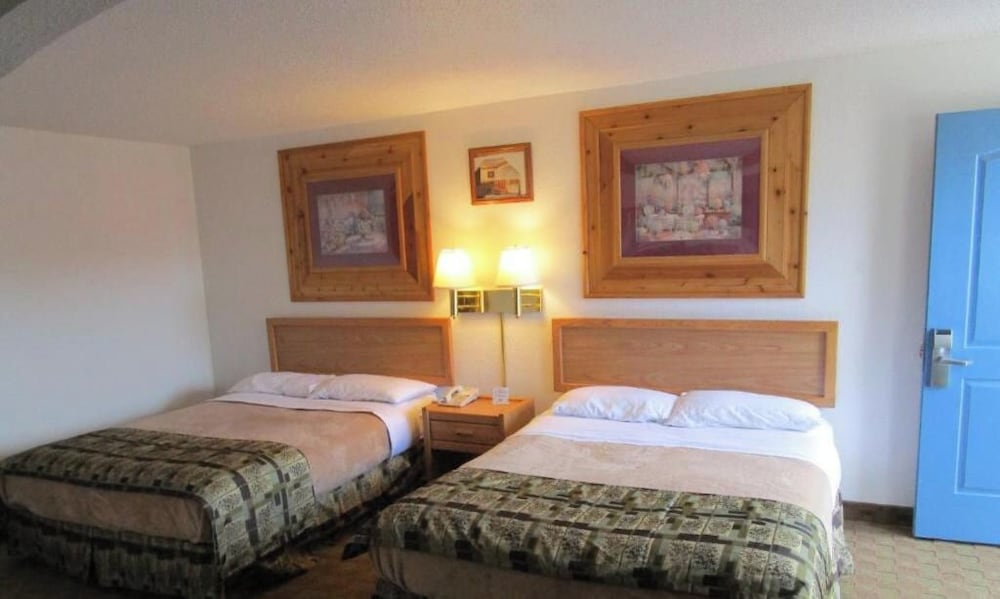 North Country Inn & Suites 5/39