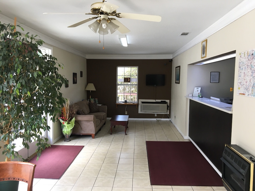 Mountain Valley Inn Dillard 39/62