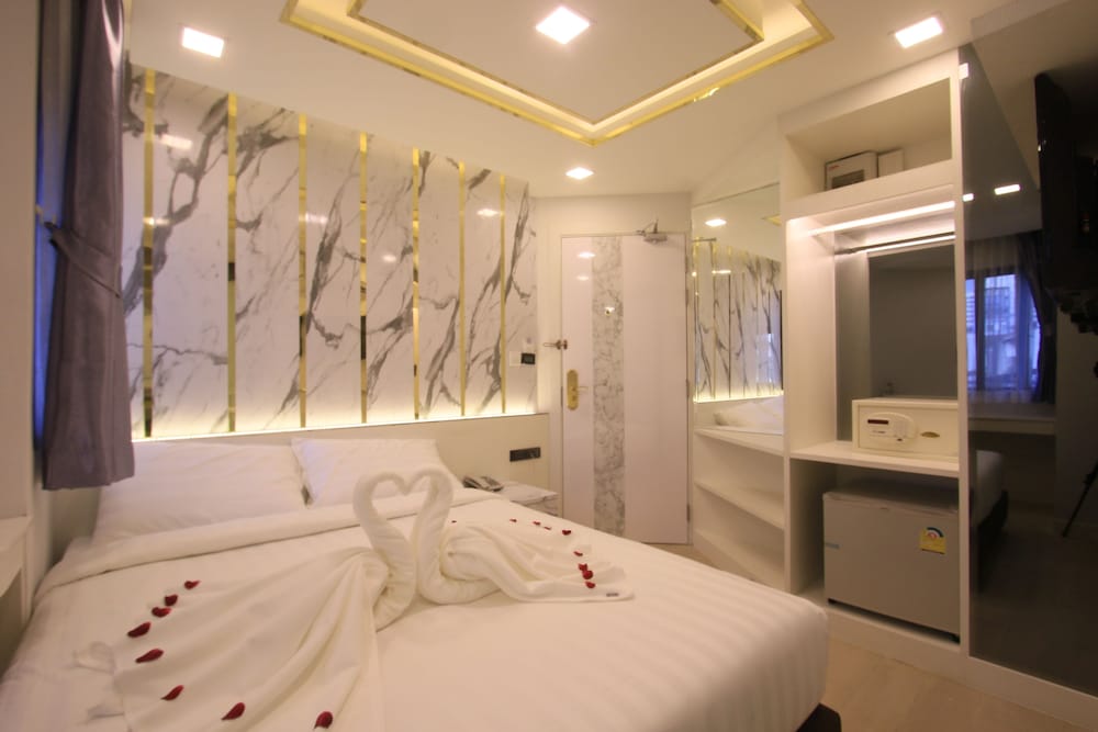 Pratunam Atrium Hotel 6/44