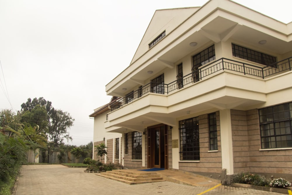 Lia Hotel & Training Centre 2/50