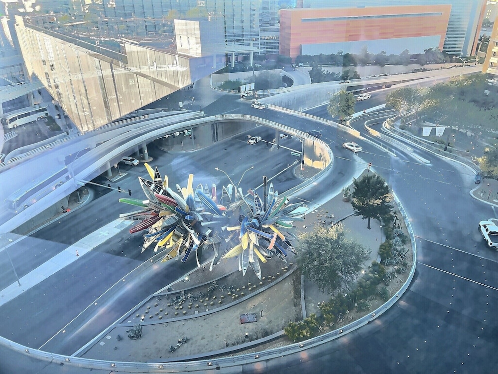Jet Luxury At The Vdara Condo Hotel 37/70