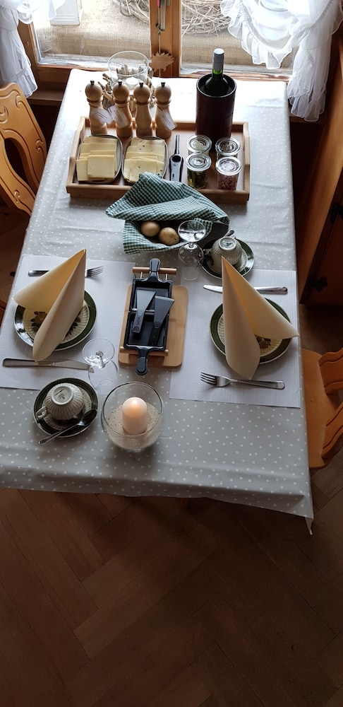 Gasthof Schoenegg 30/50
