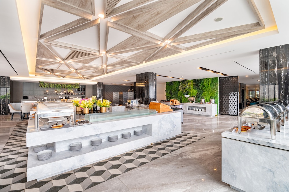 Aston Sorong Hotel and Conference Center 7/50