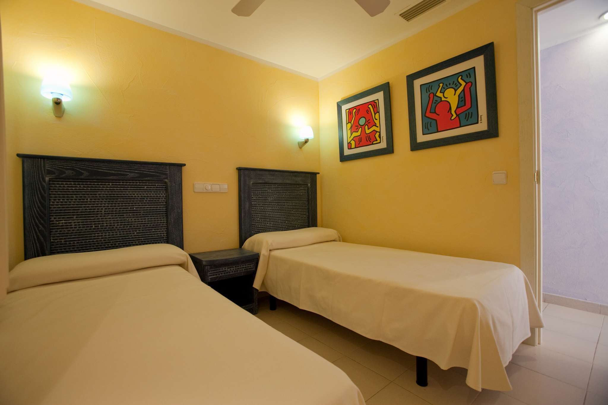 2 Bedrooms, Cuqui Royal, Apartment