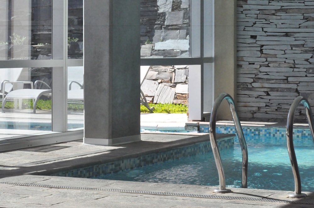 EPIC HOTEL VILLA DE MERLO 53/56