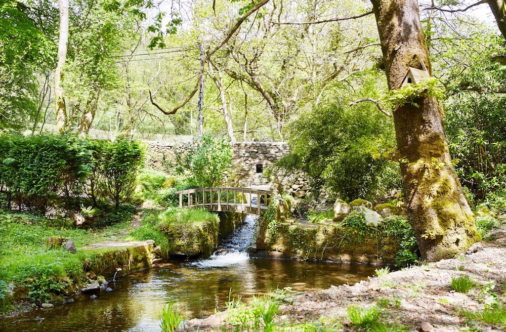 Afon Rhaiadr Country House 40/50