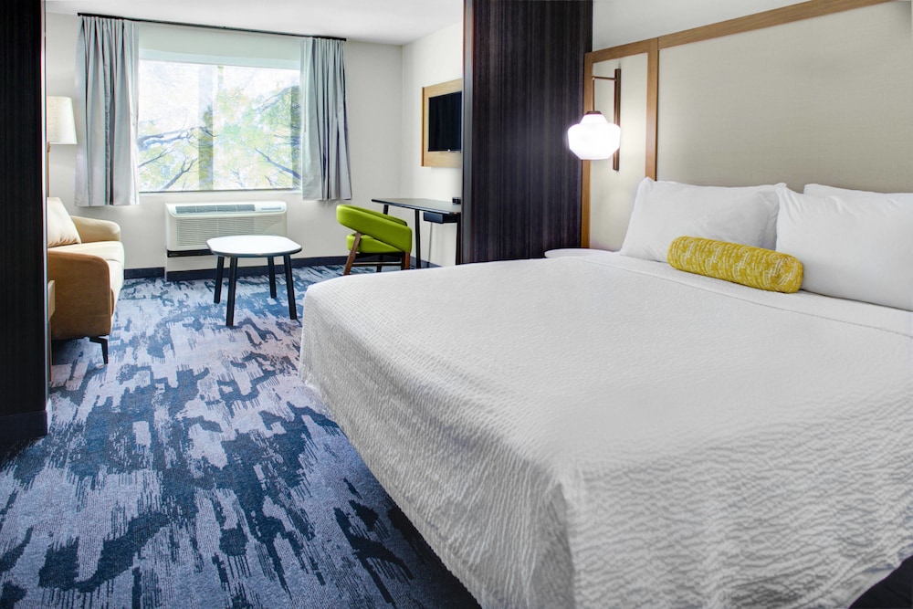 FAIRFIELD INN & SUITES BOULDER BROOMFIELD/INTERLOCKEN 14/59