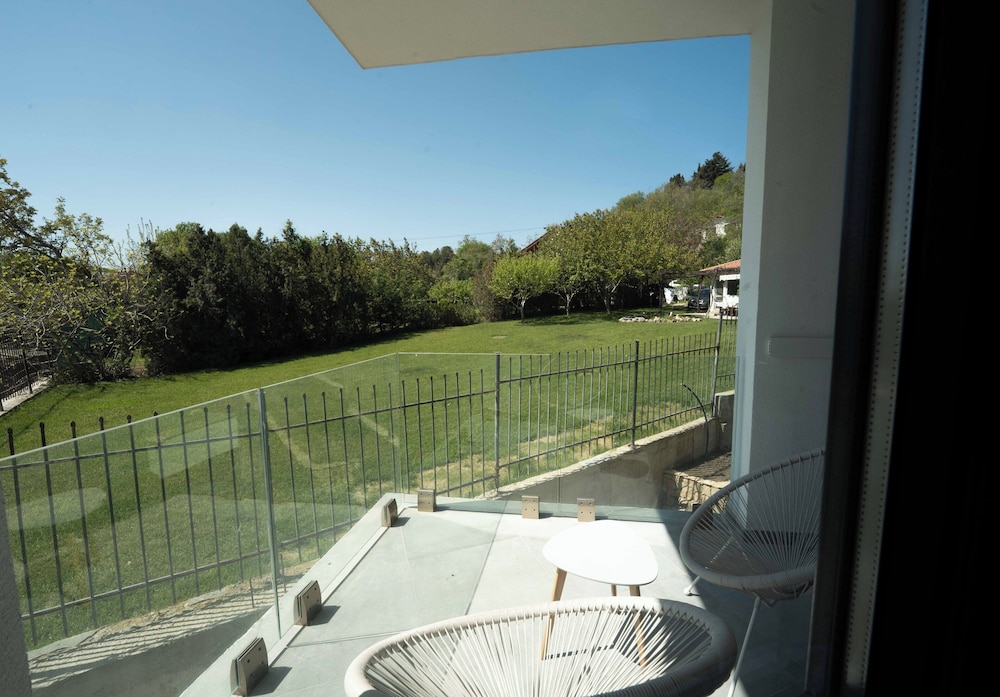 Boutique Hotel Aqua View 25/50