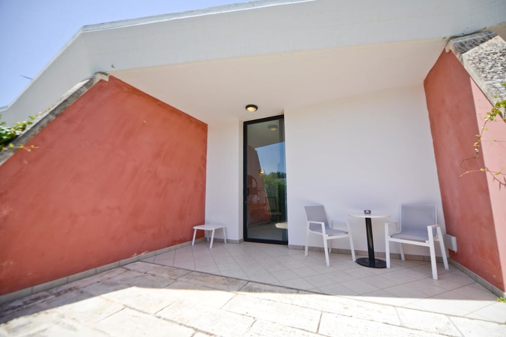 Grand Hotel Masseria Santa Lucia 1/49