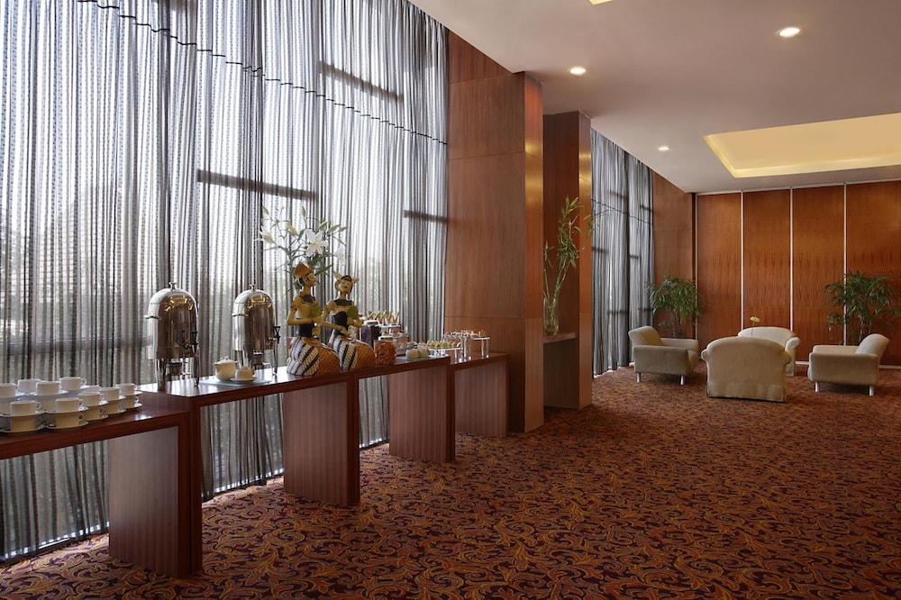 Hotel The Capital Surabaya 22/50