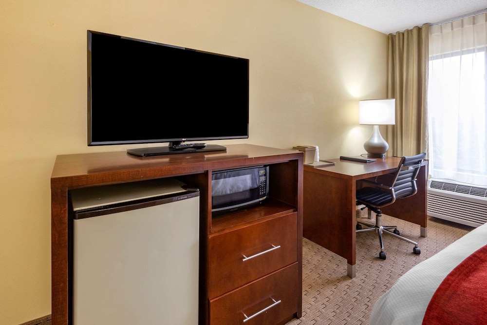 Comfort Inn Garner Clayton I-40 35/38