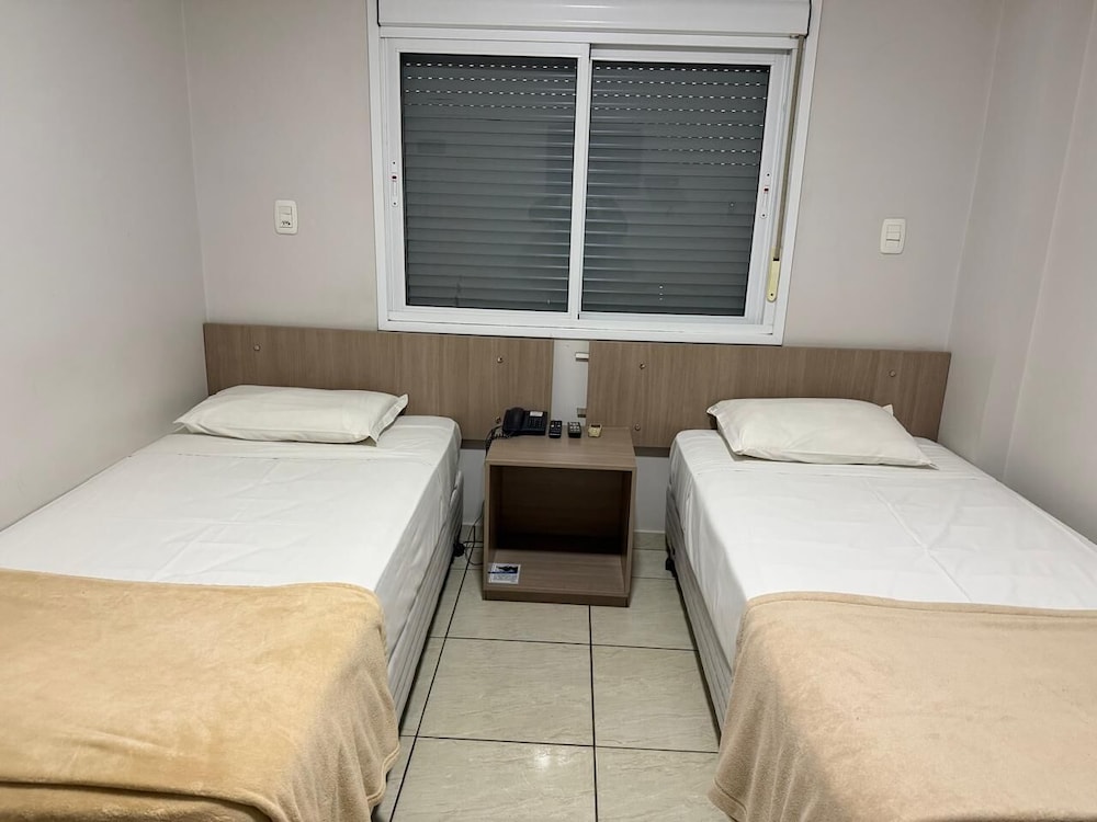 Hotel Vivendas 32/78