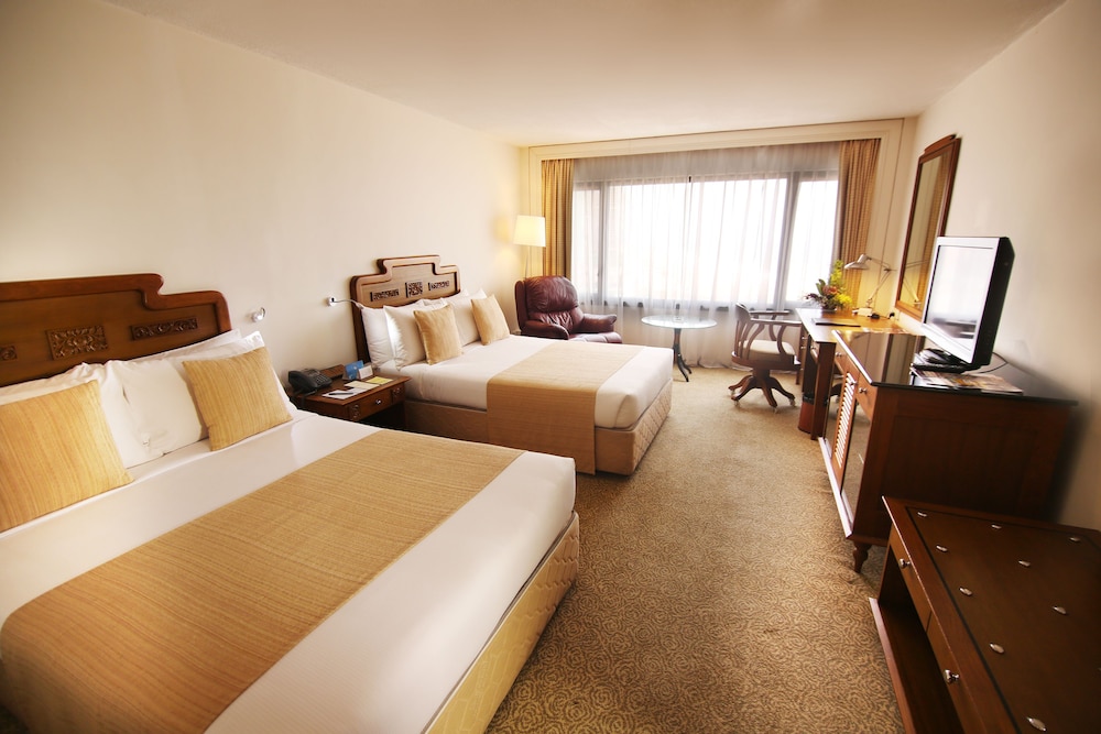 Radisson Blu Hotel, Galadari Colombo 20/63