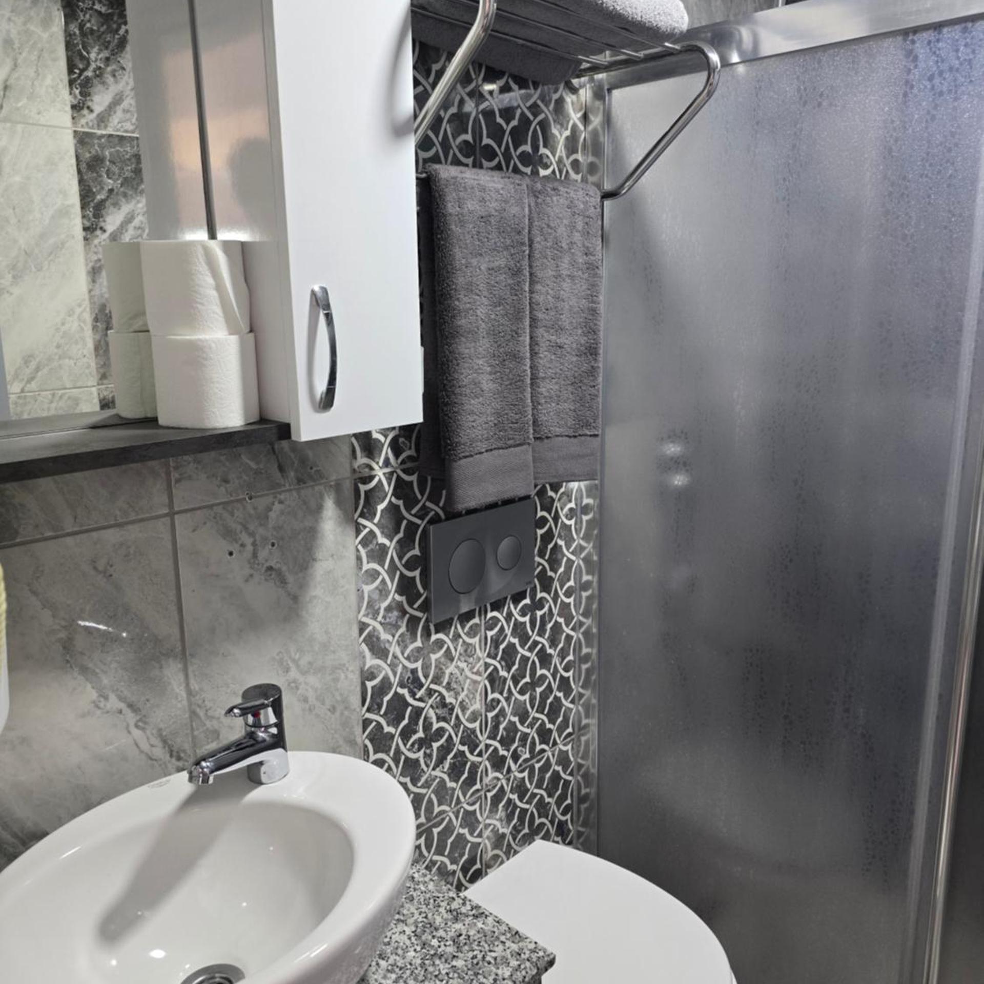 Diamant Otel 46/50