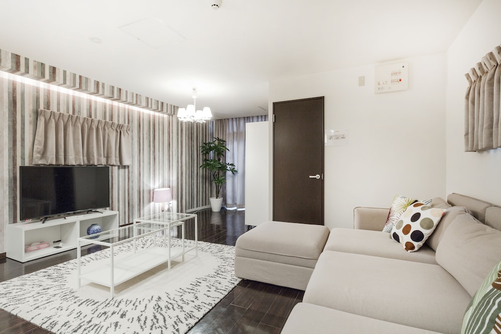 Crice Hotel 28/50