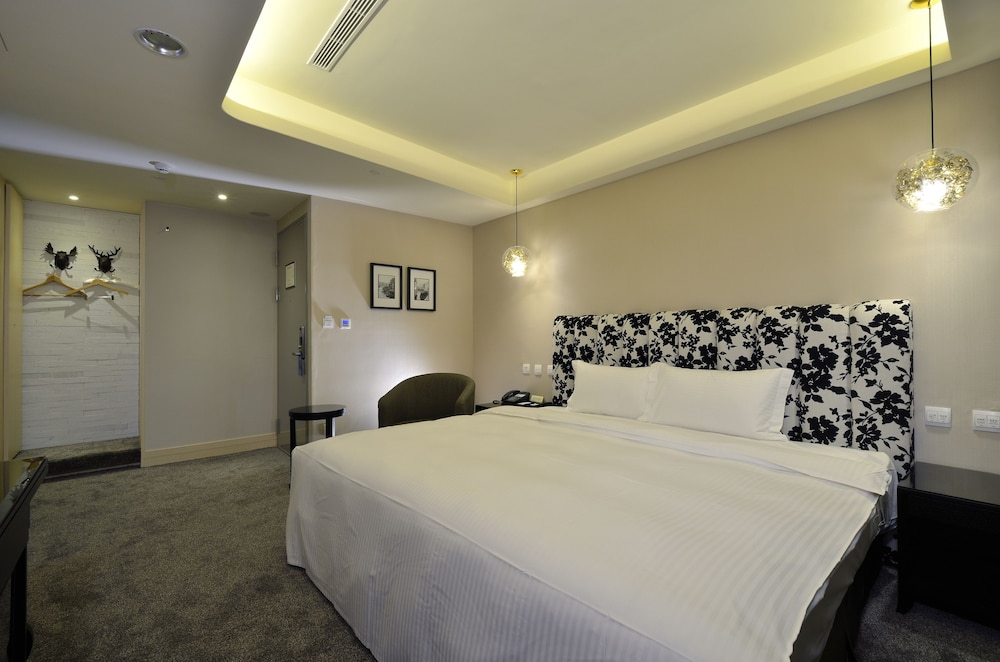 Stay Hotel Taichung Yizhong 8/34