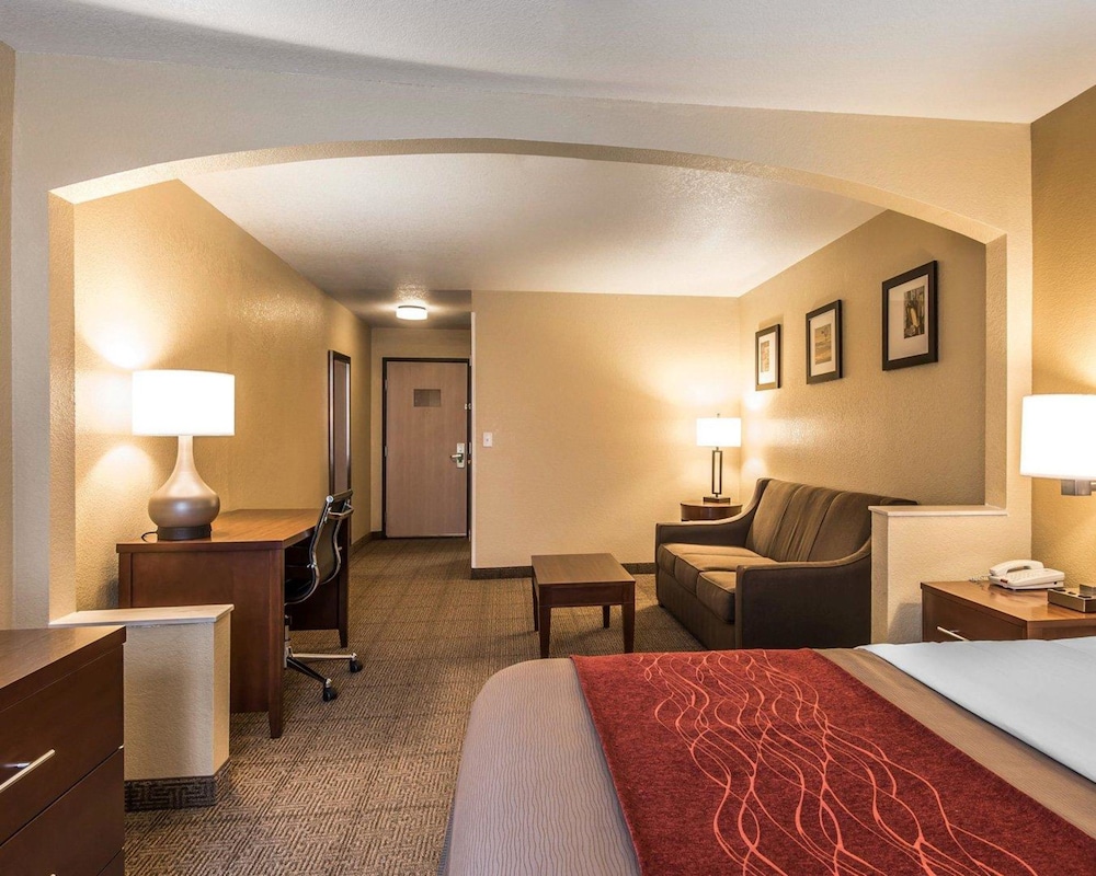 Quality Inn & Suites Bethany 6/19