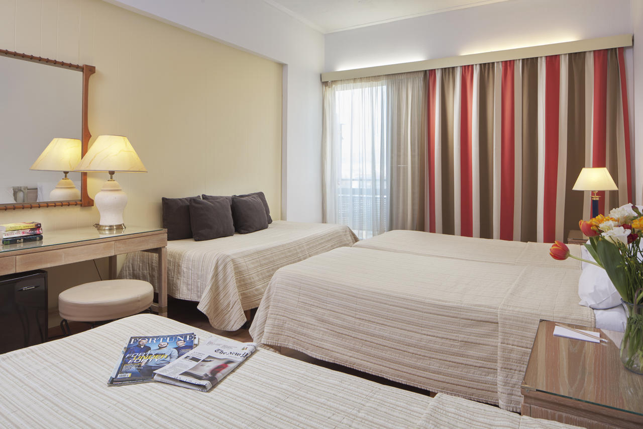 Candia Hotel 38/82