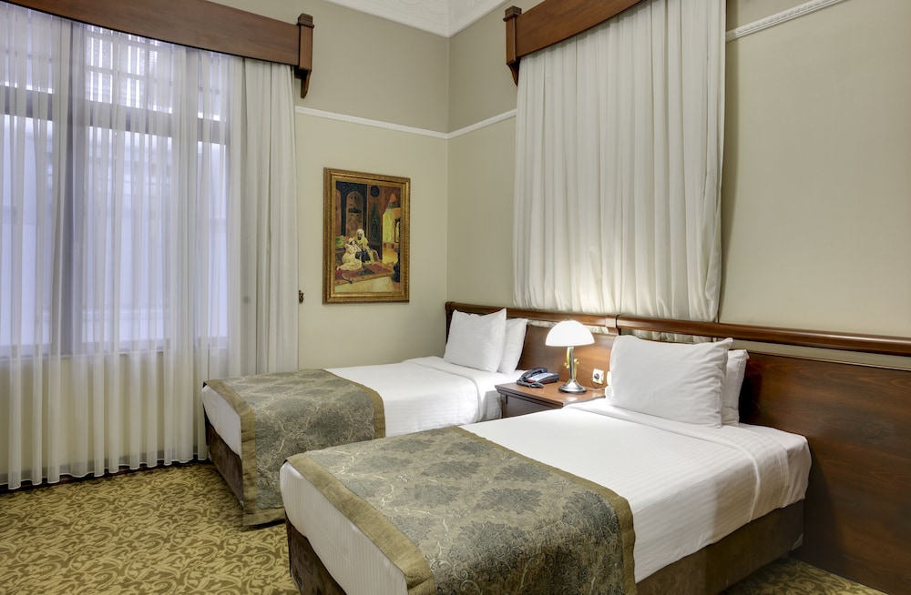 Legacy Ottoman Hotel 17/72