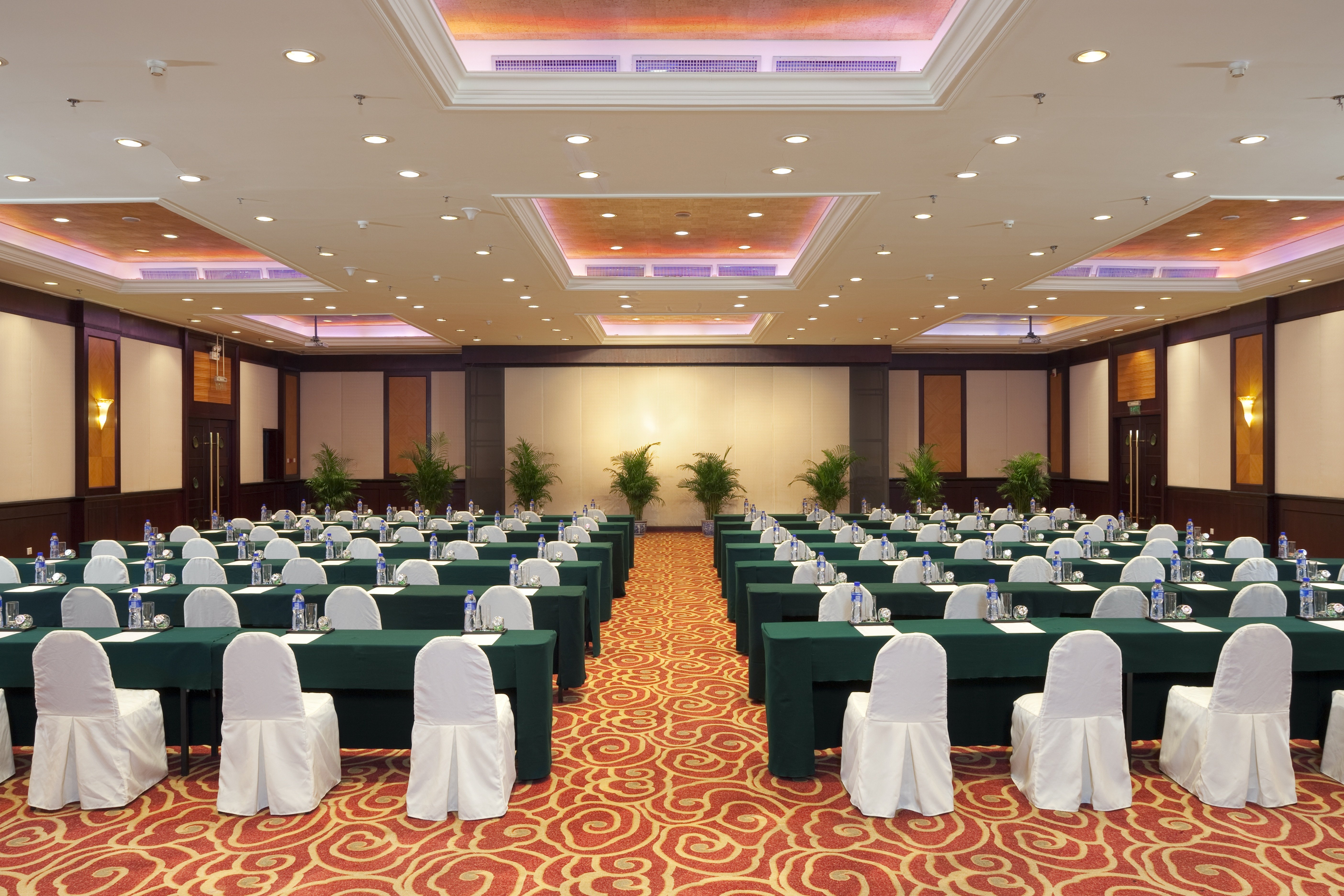 Holiday Inn Chang An West 67/73