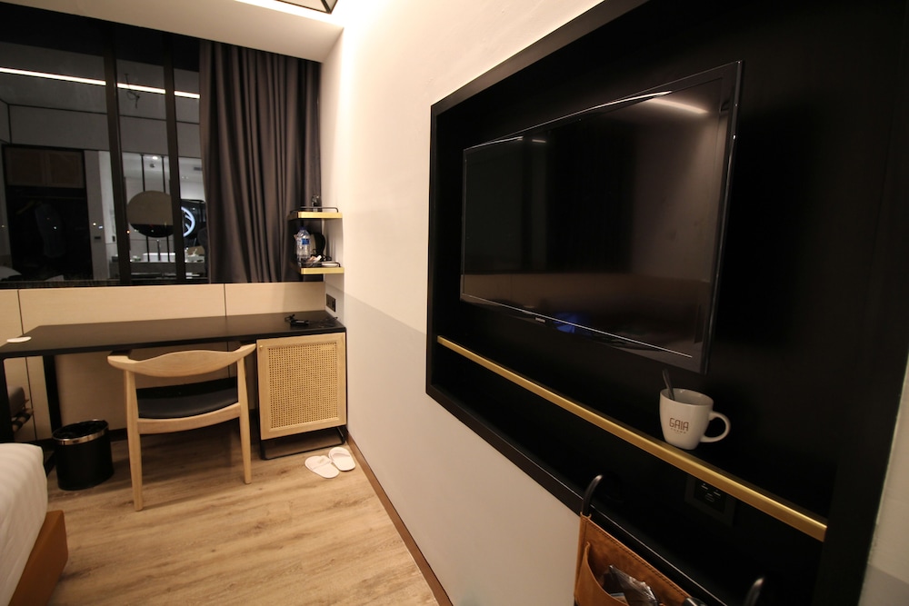 Gaia Cosmo Hotel 35/65
