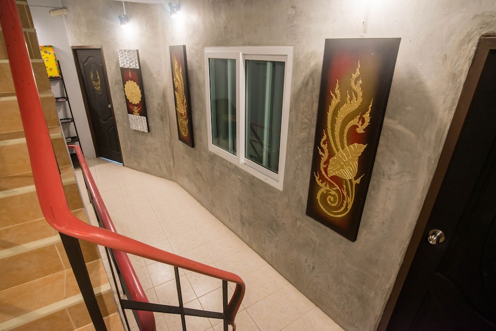 Beehive Phuket Old Town - Hostel 5/64