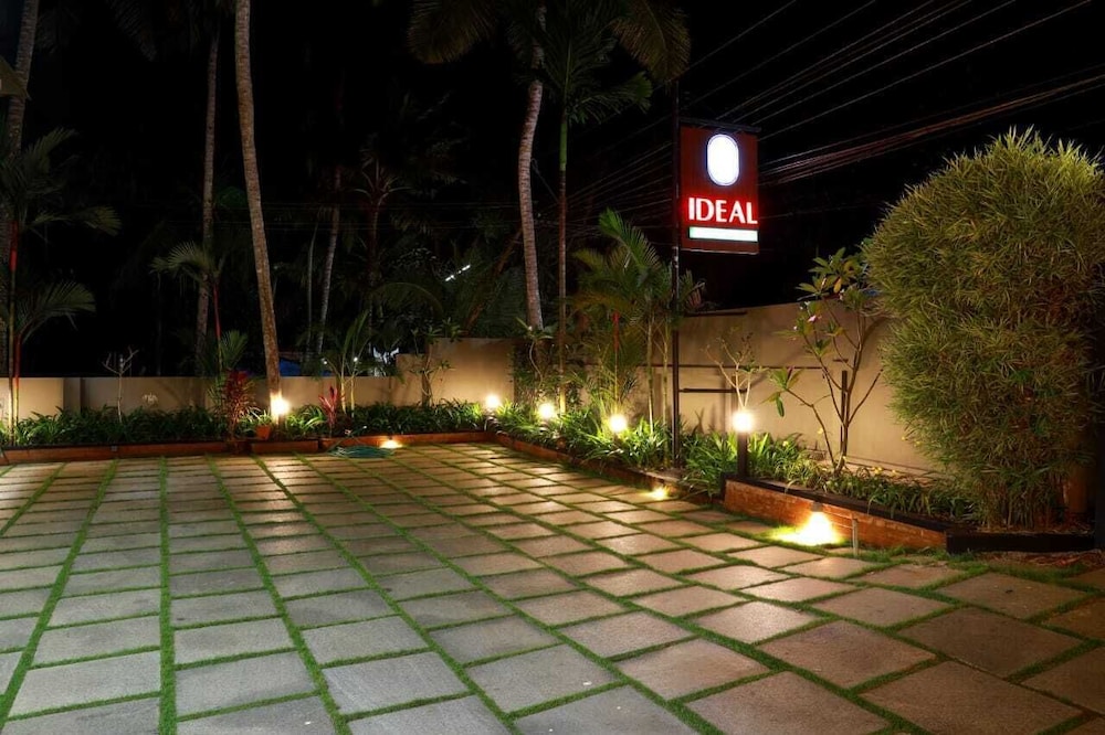 IDEAL AYURVEDIC RESORT AND NEW IDEAL PANCHAKARMA CENTRE 38/50