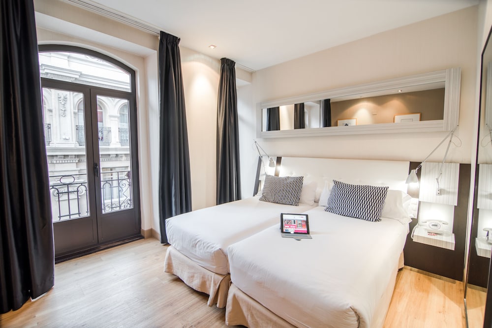 Petit Palace Chueca 32/56