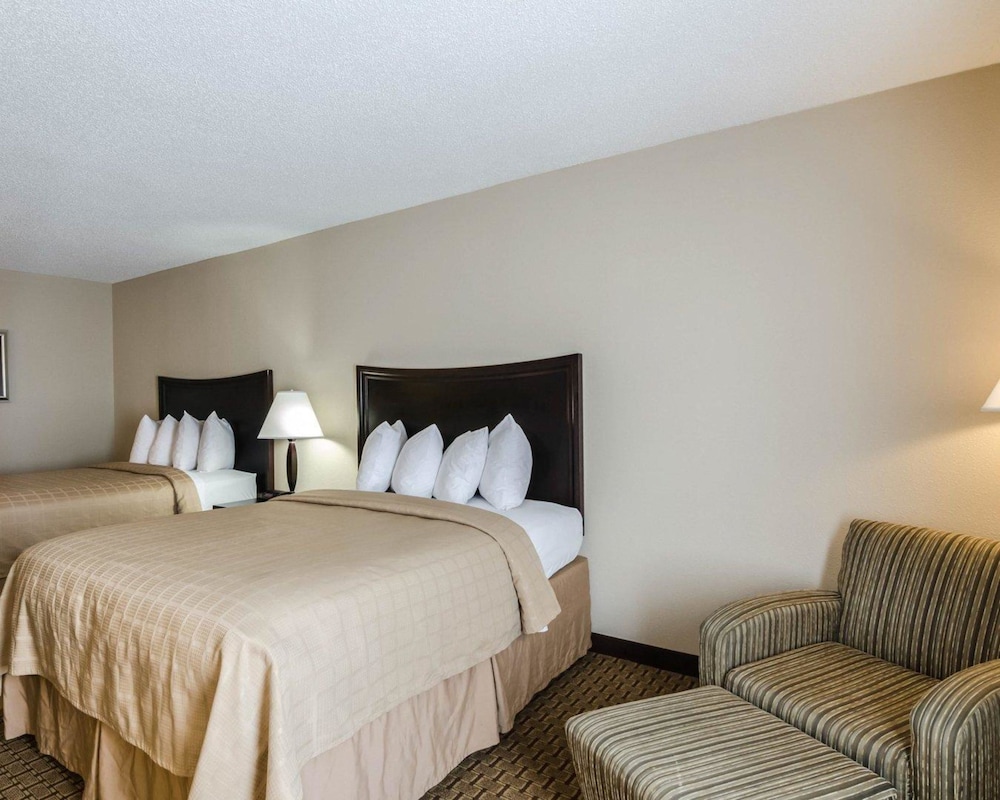 Quality Inn Troutville Roanoke North 15/43