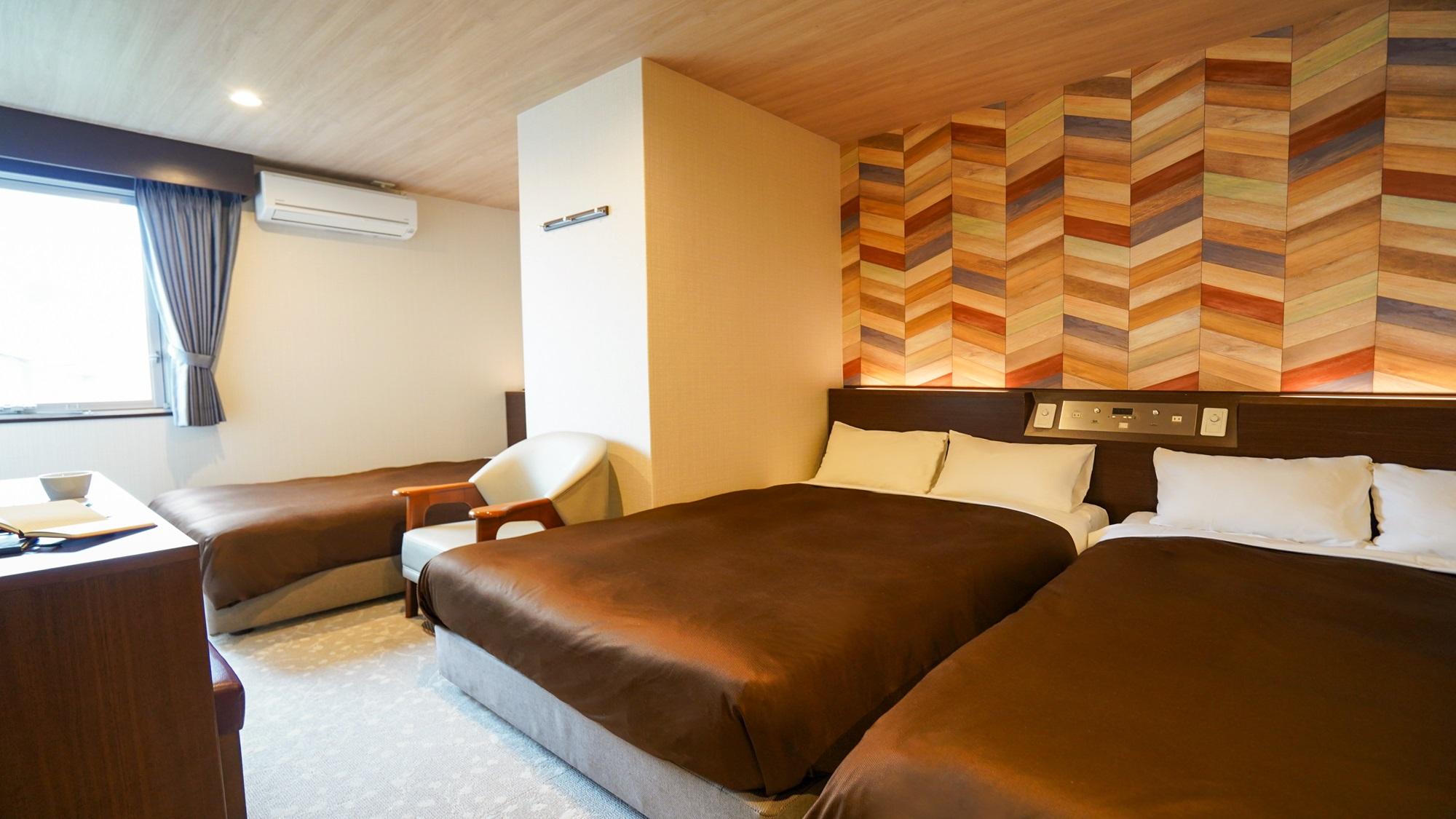 Renovated, Triple, Electronic Cigarette Only, Smoking