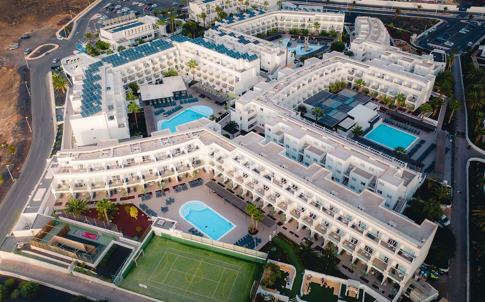 Aequora Lanzarote Suites photo5