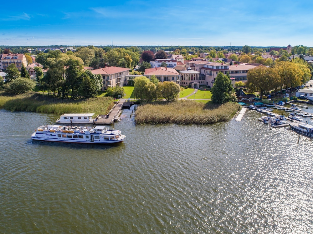 Seehotel Rheinsberg 38/45